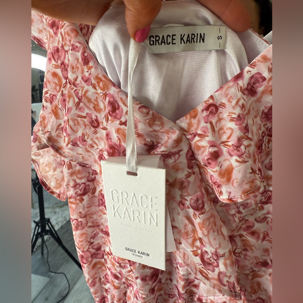 Grace Karin Pink and White Floral Flutter Sleeve Tank Top Blouse | Small | NWT - Picture 5 of 11